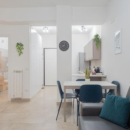 Ferienwohnung Storia & Mare - Free Parking - Castello Carlo V Crotone Exterior foto