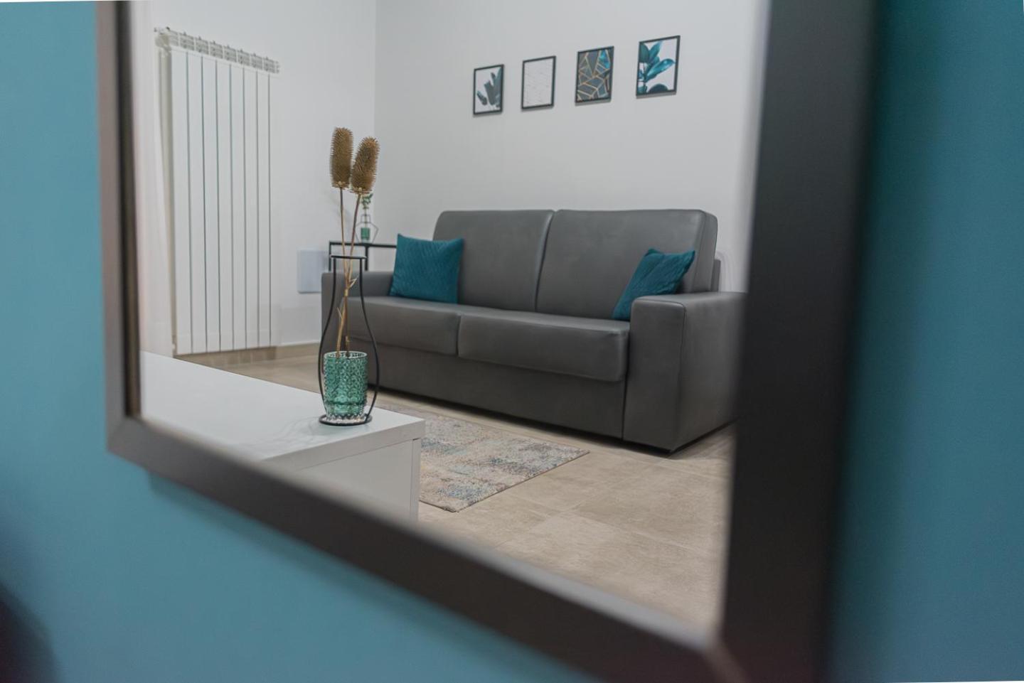 Ferienwohnung Storia & Mare - Free Parking - Castello Carlo V Crotone Exterior foto